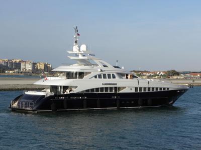 Heesen 4400 ALUMINIUM Castlefinn