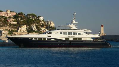 Heesen 5000 ALUMINIUM Red Sapphire