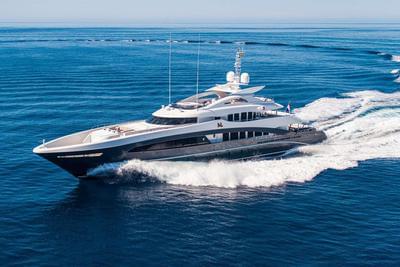 Heesen 5000 ALUMINIUM My Loyalty