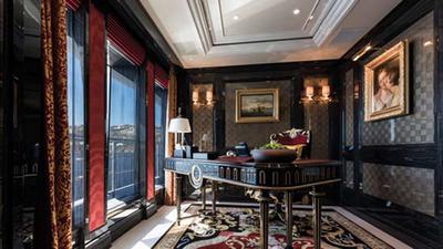 Amels Limited Editions 242 Synthesis <b>Interior Gallery</b>