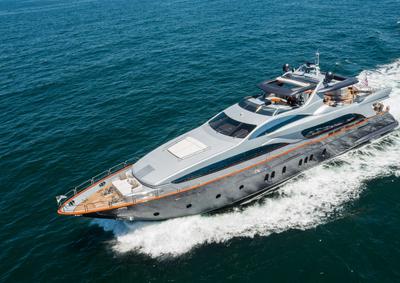 Azimut 116 Tail Lights