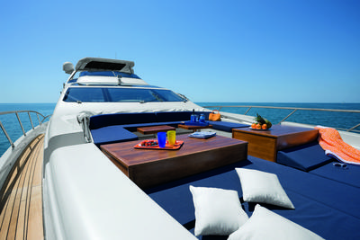Azimut LEONARDO 100 INTERVENTION <b>Exterior Gallery</b>