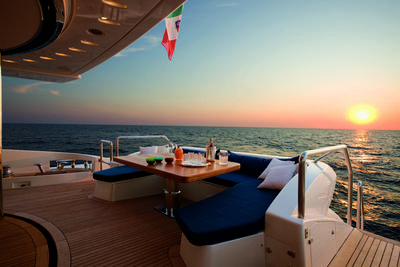 Azimut LEONARDO 100 INTERVENTION <b>Exterior Gallery</b>