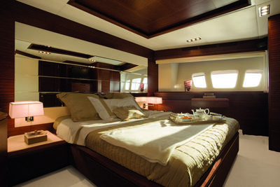 Azimut LEONARDO 100 INTERVENTION <b>Interior Gallery</b>