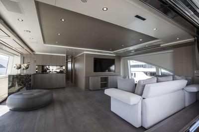 Benetti Classic Supreme 132 HAPPY ME <b>Interior Gallery</b>