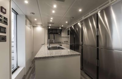 Benetti Classic Supreme 132 HAPPY ME <b>Interior Gallery</b>