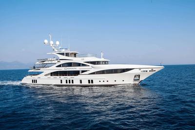 Benetti custom DOMANI
