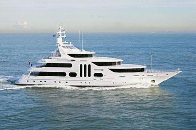 Feadship Full Custom Gallant Lady