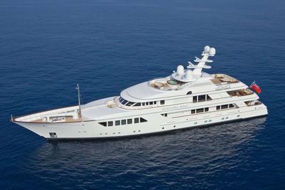 Feadship Full Custom KAHALANI