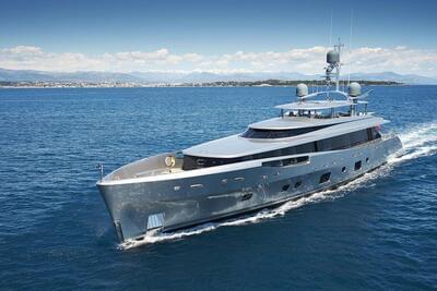 Feadship Full Custom EXCELLENCE V