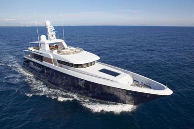 Feadship Full Custom TV