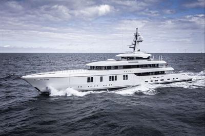 Feadship Full Custom Hasna