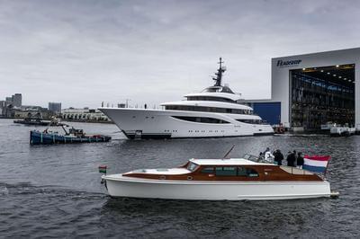 Feadship Full Custom Juice