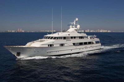 Feadship Full custom Bg