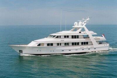 Feadship Full custom Corinthian