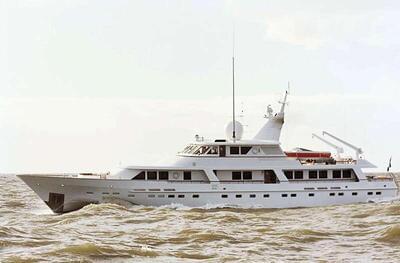 Feadship Full custom Dhafir