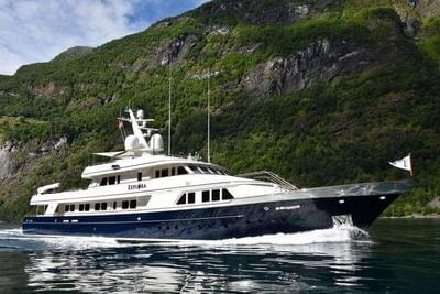 Feadship Full custom Explora