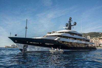 Feadship Full custom Falcon lair