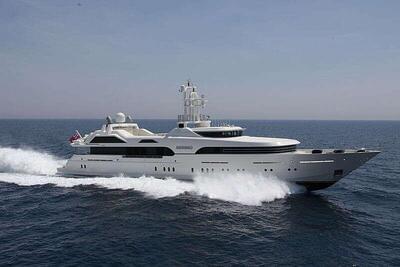 Feadship Full custom Sussurro