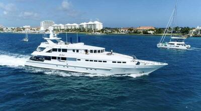 Heesen Custom At last