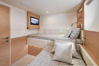 Horizon E81 Open Bridge Journey <b>Interior Gallery</b>