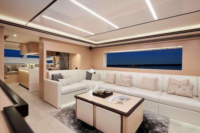 Horizon E81 Open Bridge Journey <b>Interior Gallery</b>