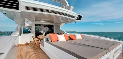 Mangusta Maxi Open 132 ZED <b>Exterior Gallery</b>