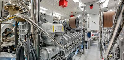 Mangusta Maxi Open 132 ZED <b>Interior Gallery</b>