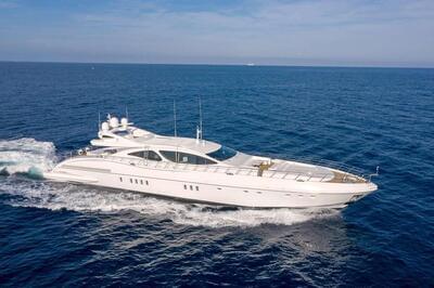 Mangusta Maxi Open 132 MO MO