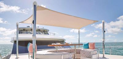 Ocean Alexander 100 skylounge Wine Down <b>Exterior Gallery</b>