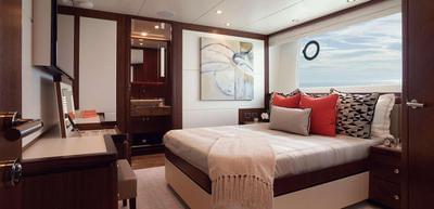Ocean Alexander 100 skylounge Wine Down <b>Interior Gallery</b>