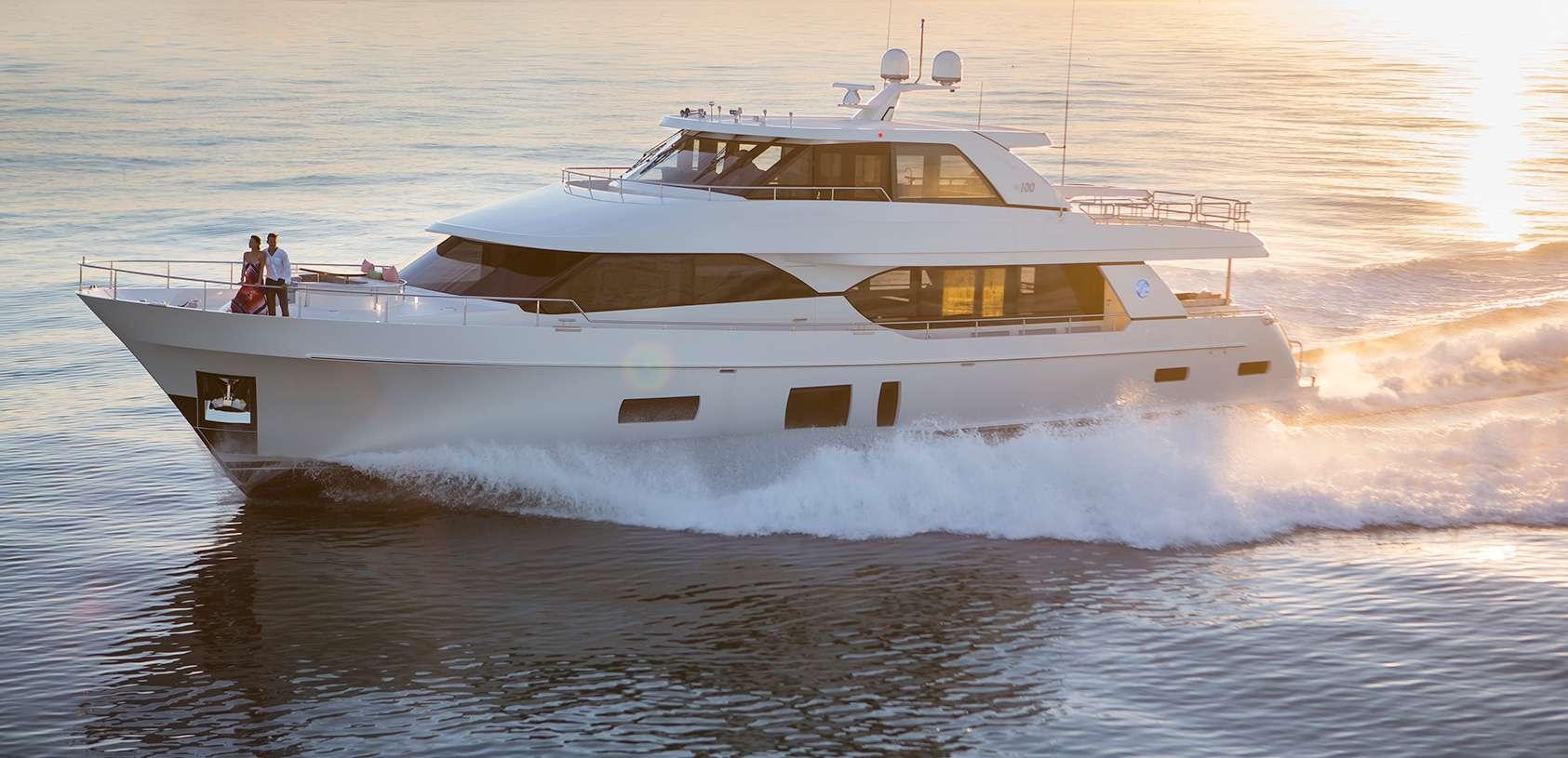 Ocean Alexander 100 skylounge Wine Down <b>Exterior Gallery</b>