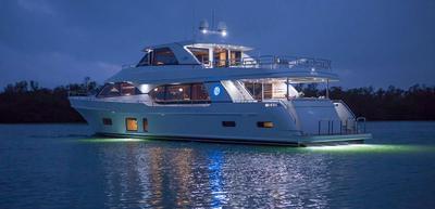 Ocean Alexander 100 skylounge Wine Down <b>Exterior Gallery</b>