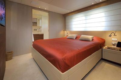 Sanlorenzo SL96 Wanda <b>Interior Gallery</b>