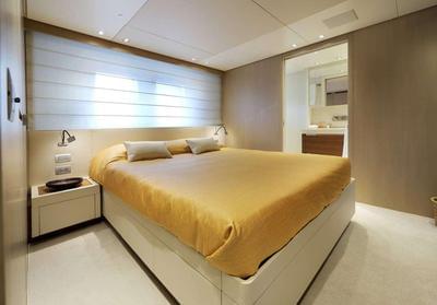 Sanlorenzo SL96 Wanda <b>Interior Gallery</b>