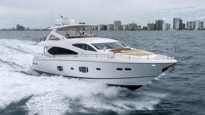 Sunseeker 88 Yacht Splashed Out